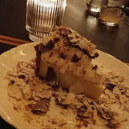 Coconut cream pie