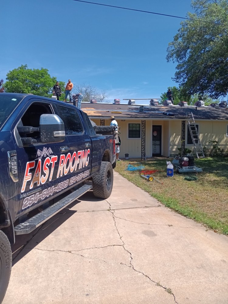 Slide of Fast Roofing