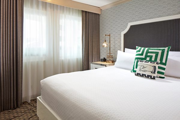 The Carlyle Inn by null