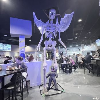 The District Bites N Brew - Cool decorations for Halloween - Bars Near Me - Tucson, Arizona