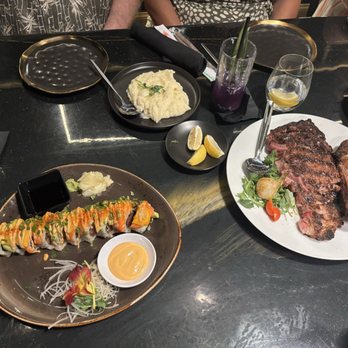Moon Mixology Restaurant - Sushi Bars Near Me - Mission, Texas Moon Mixology Restaurant - Sushi Bars Near Me - Mission, Texas
