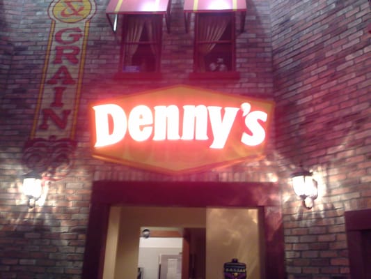 Denny's by null