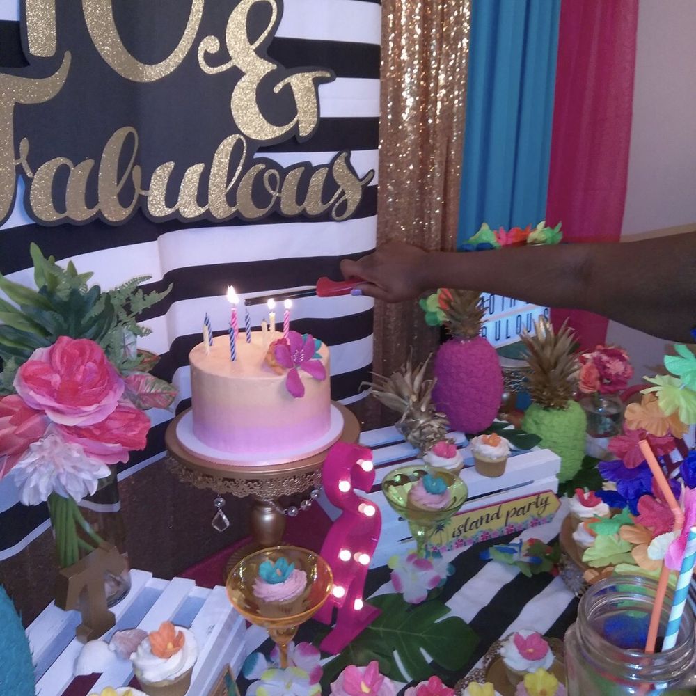 Sophisticake - Cupcakes Near Me Sophisticake - Cupcakes Near Me