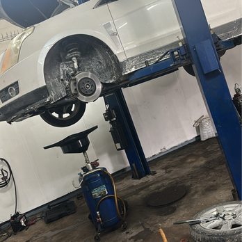 Trenton Tech - Auto Repair Near Me - Trenton, Michigan Trenton Tech - Auto Repair Near Me - Trenton, Michigan