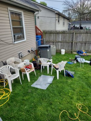 Wright heating and cooling Logo