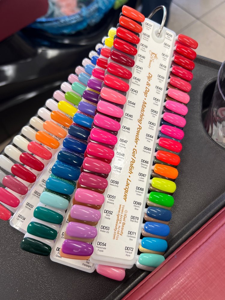 LUXE NAILS LOUNGE 47 Photos & 39 Reviews 3881 Mission Ave