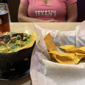 Casa Monarca Mexican Restaurant - Perfect Guacamole, chips perfect!! - Tacos Near Me - Oakland Park, Florida Casa Monarca Mexican Restaurant - Perfect Guacamole, chips perfect!! - Tacos Near Me - Oakland Park, Florida