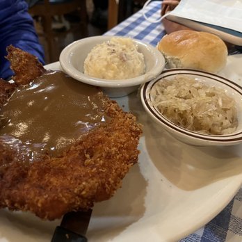 The Auslander - Chickenschnitzel - German Near Me - Fredericksburg, Texas The Auslander - Chickenschnitzel - German Near Me - Fredericksburg, Texas