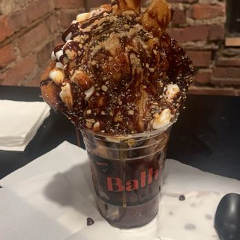 Battr - Build your own bubble waffle - Desserts Near Me - Cleveland, Ohio