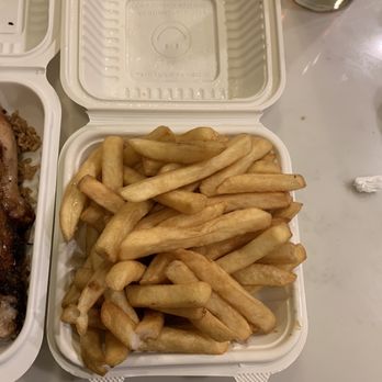 Caravan Chicken - Side of Fries - Latin American Near Me - Astoria, New York