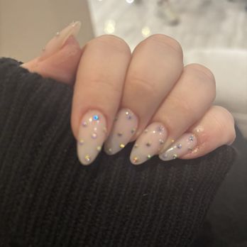 Lantana Nails - Nail Salons Near Me - Austin, Texas