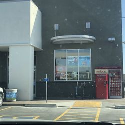 Shell Gas - Store front
