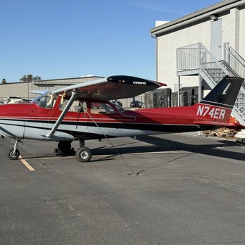 SimpliFly Flight School - Flight Instruction Near Me - Mesa, Arizona SimpliFly Flight School - Flight Instruction Near Me - Mesa, Arizona