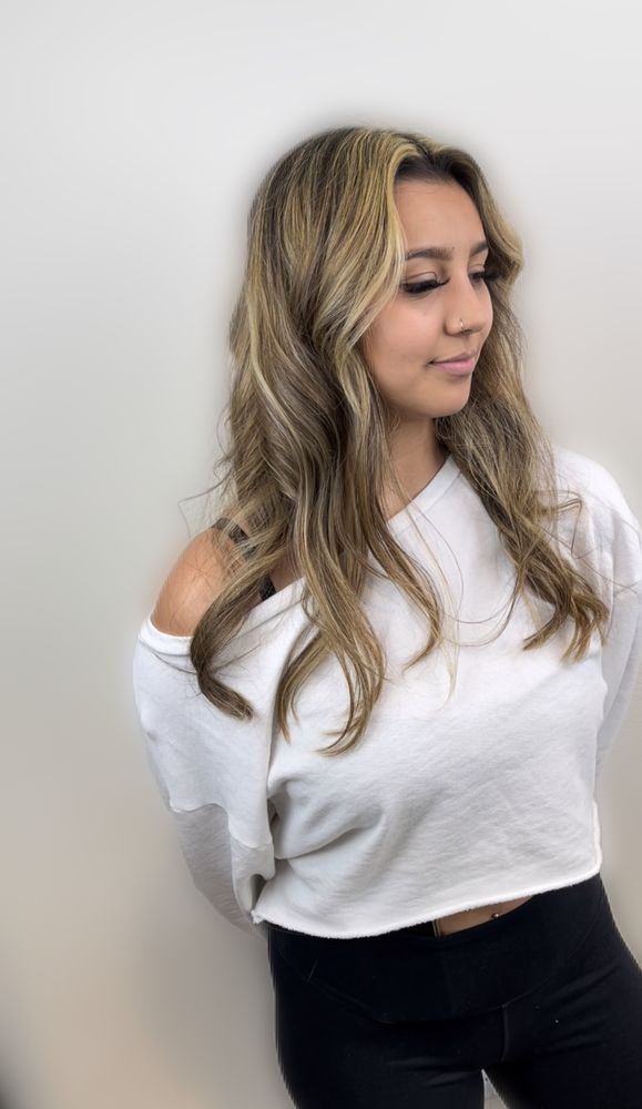 Rockin Locks Hair Studio Logo