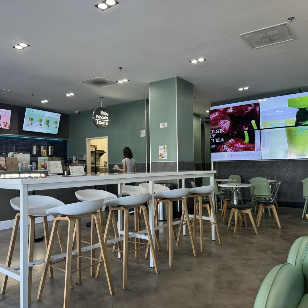 SunTea - Inside seating - Bubble Tea Near Me - Montebello, California SunTea - Inside seating - Bubble Tea Near Me - Montebello, California
