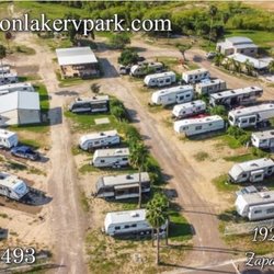 Falcon Lake RV Park - Camping area