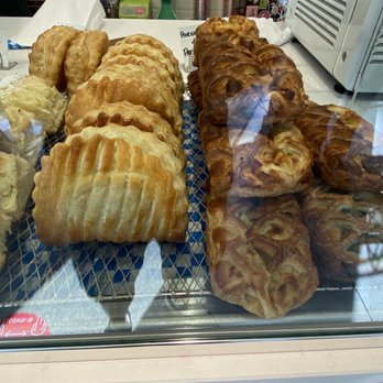 Florence - Pastries. - Coffee & Tea Near Me - Montreal, Quebec Florence - Pastries. - Coffee & Tea Near Me - Montreal, Quebec
