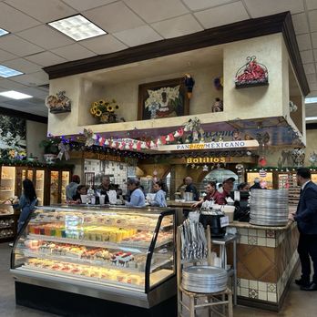 El Bolillo Bakery - Inside - Bakeries Near Me - Houston, Texas El Bolillo Bakery - Inside - Bakeries Near Me - Houston, Texas