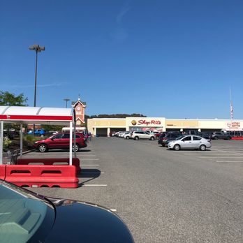ShopRite of Poughkeepsie - First in-person trip in a while. - Grocery Near Me - Poughkeepsie, New York ShopRite of Poughkeepsie - First in-person trip in a while. - Grocery Near Me - Poughkeepsie, New York