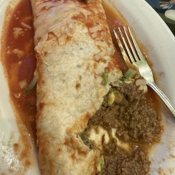 Agave Bar & Grill - Q. Beef Burrito (watery and bland) - New Mexican Cuisine Near Me - Gulf Shores, Alabama Agave Bar & Grill - Q. Beef Burrito (watery and bland) - New Mexican Cuisine Near Me - Gulf Shores, Alabama