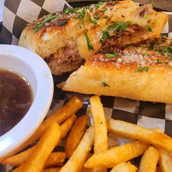 Bellini’s Eatery - French Dip - Pizza Near Me - Tequesta, Florida