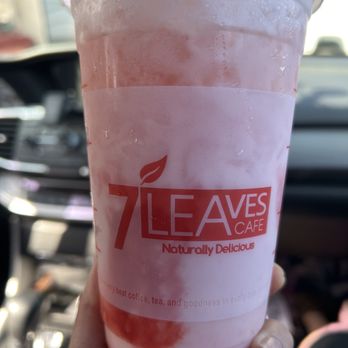 7 Leaves Cafe - Strawberry Rio Rosa - Coffee & Tea Near Me - Garden Grove, California