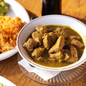 El Chicano Restaurant - Chile Verde - Mexican Near Me - Willits, California