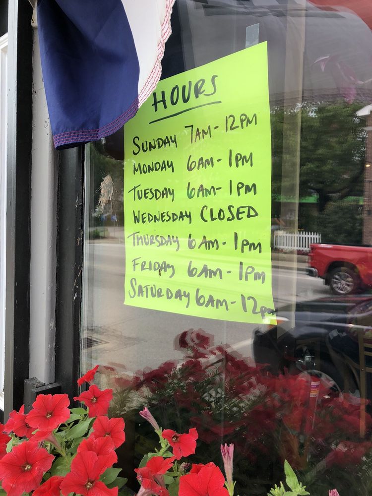 GINA’S PLACE Updated August 2024 30 Reviews 15 Pleasant St