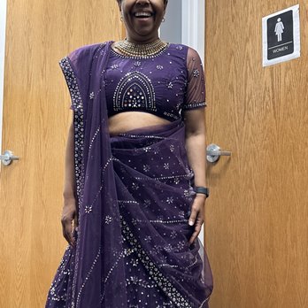 Saris and Things - Beautiful and classy - Traditional Clothing Near Me - Plainfield, Illinois