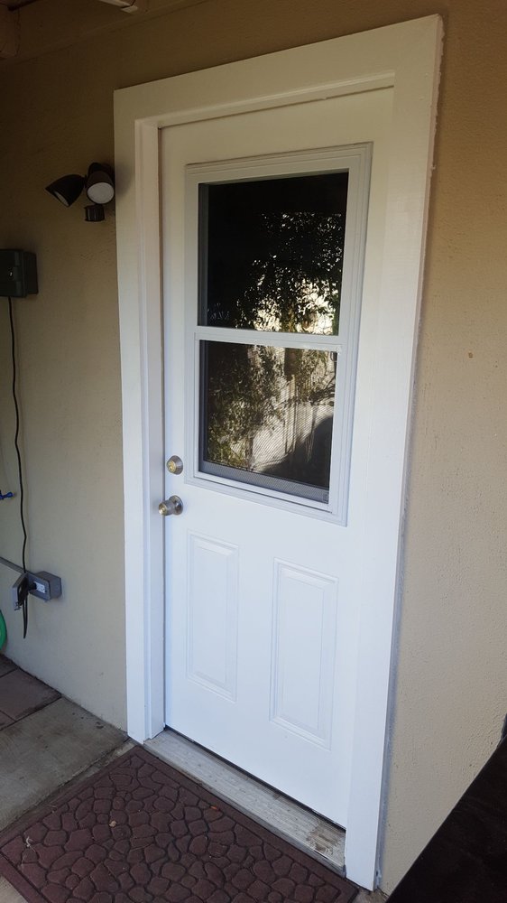 Slide of Gil Carpentry