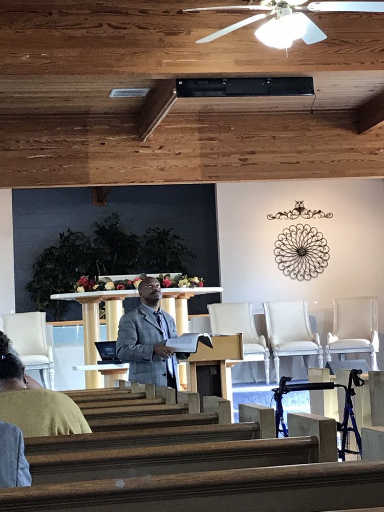 CHURCH OF CHRIST EAST SIDE CONGREGATION 149 Martin Luther King Jr