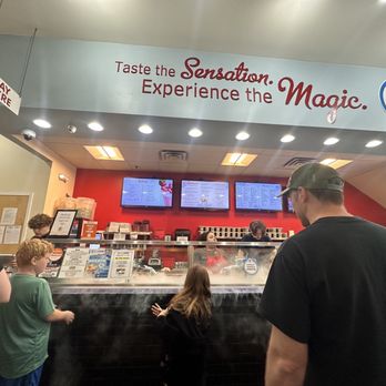 Sub Zero Nitrogen Ice Cream - Desserts Near Me - Indianapolis, Indiana Sub Zero Nitrogen Ice Cream - Desserts Near Me - Indianapolis, Indiana