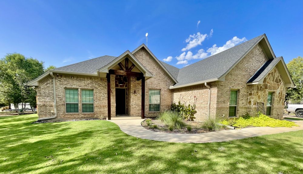 Slide of Guardian Gutter