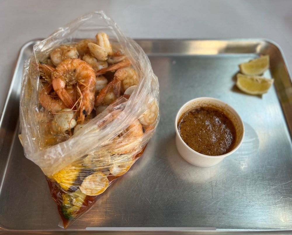 Mama's Crawfish & Seafood House