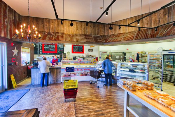 Dutch Country Market by null