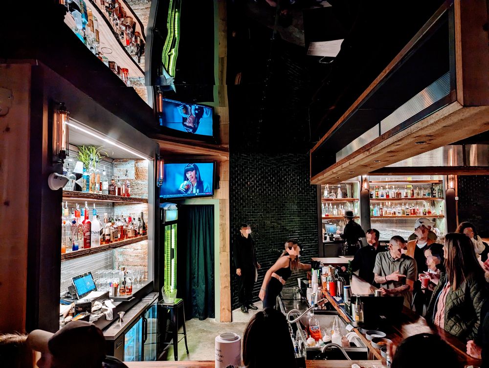 SIDEBAR Updated October 2024 2118 Lamar St, Houston, Texas