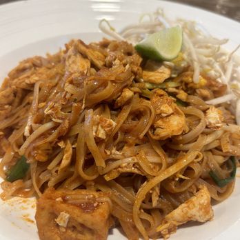 Bhan Mae Vane - Pad Thai - Thai Near Me - Alameda, California