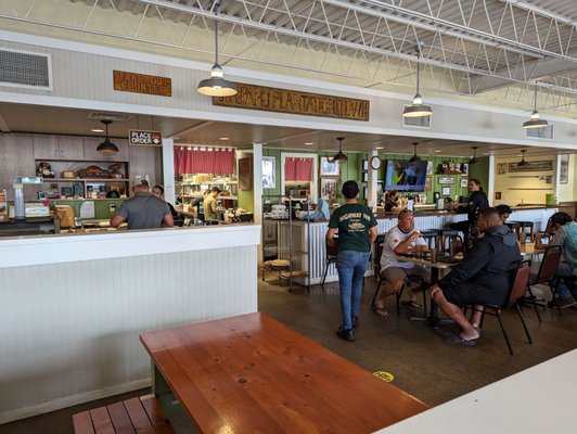 HIGHWAY INN - Updated July 2025 - 2257 Photos & 997 Reviews - 94-830 ...