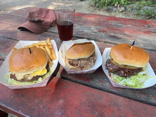 Wraptitude Gourmet Wraps, Burgers & Beers