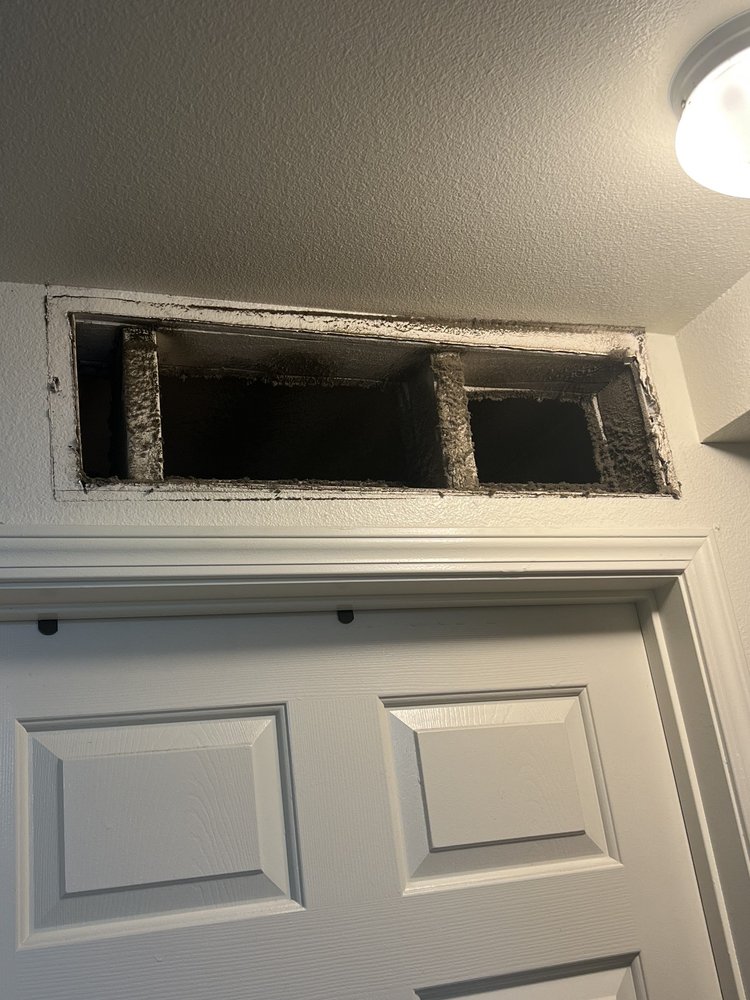 COURTYARDS AT RIDGECREST APARTMENTS Updated June 2024 15 Photos