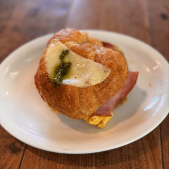 Rolling In Thyme & Dough - Grocery Near Me - Dripping Springs, Texas Rolling In Thyme & Dough - Grocery Near Me - Dripping Springs, Texas