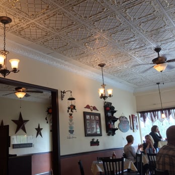 The Parkside Cafe - Cafes Near Me - Bristol, Connecticut
