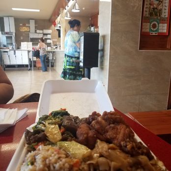 Honolulu Kitchen - Huge portions so come hungry. - Chinese Near Me - Waipahu, Hawaii Honolulu Kitchen - Huge portions so come hungry. - Chinese Near Me - Waipahu, Hawaii