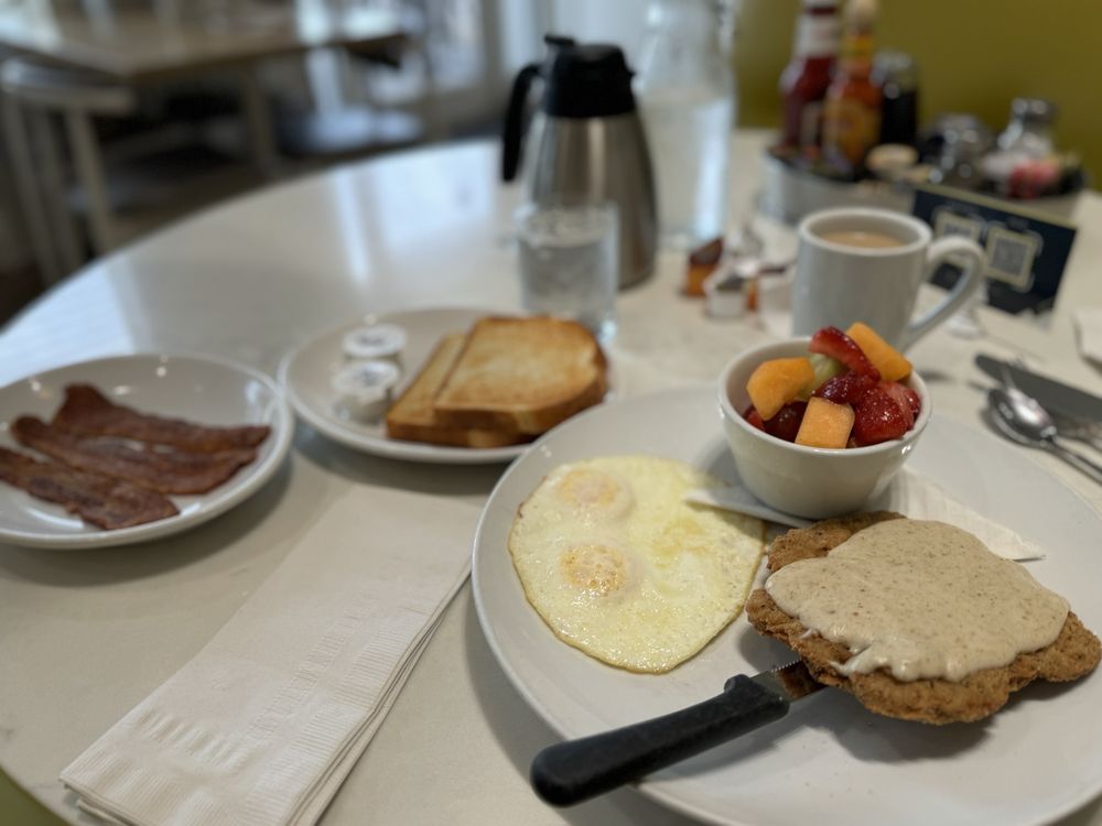 HONEY BERRY PANCAKES AND CAFE LOMBARD Updated October 2024 449