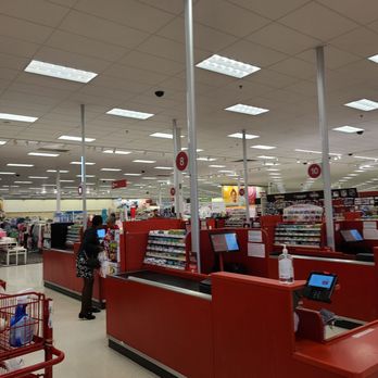 Target - Department Stores Near Me - Kennesaw, Georgia