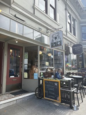 Spike's Coffees and Teas by null
