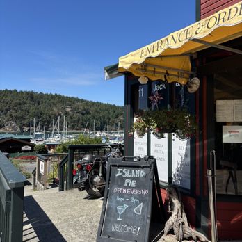 Island Pie - Entrance with view to the marina - Pizza Near Me - Deer Harbor, Washington Island Pie - Entrance with view to the marina - Pizza Near Me - Deer Harbor, Washington