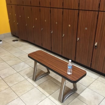 Gold's Gym - 1 of 2 tiny benches in women's locker room. This one was extremely close to the door. Not much privacy! - Gyms Near Me - Murfreesboro, Tennessee Gold's Gym - 1 of 2 tiny benches in women's locker room. This one was extremely close to the door. Not much privacy! - Gyms Near Me - Murfreesboro, Tennessee