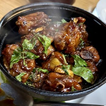 Chiang's Gourmet Restaurant - 三杯雞Three cup sauce chicken - Dim Sum Near Me - Seattle, Washington