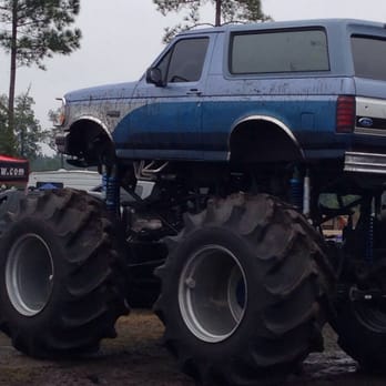Hog Waller Mud Bog - Races & Competitions Near Me